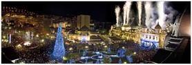 Minuit, le 1er janvier 2008, place du Casino à Monte-Carlo.