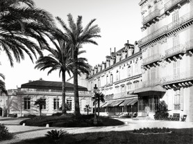 Photos de la Riviera par Jean Gilletta. - CANNES. L'hôtel Gray d'Albion, vers 1910.