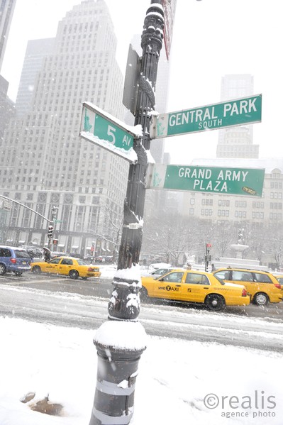 Manhattan sous la neige' prés de Central Park - New-york - Etats-Unis - Février 2008