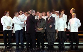 Alain Ducasse féte le 80 ème anniversaire de Paul Bocuse à Monte-Carlo avec les plus grands chefs cuisiniers mondiaux. (16 et 17 février 2007)