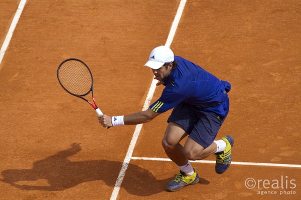 Fernando verdasco (ESP) lors de la demi finale contre Novak Djokovic, samedi 17 avril 2010.