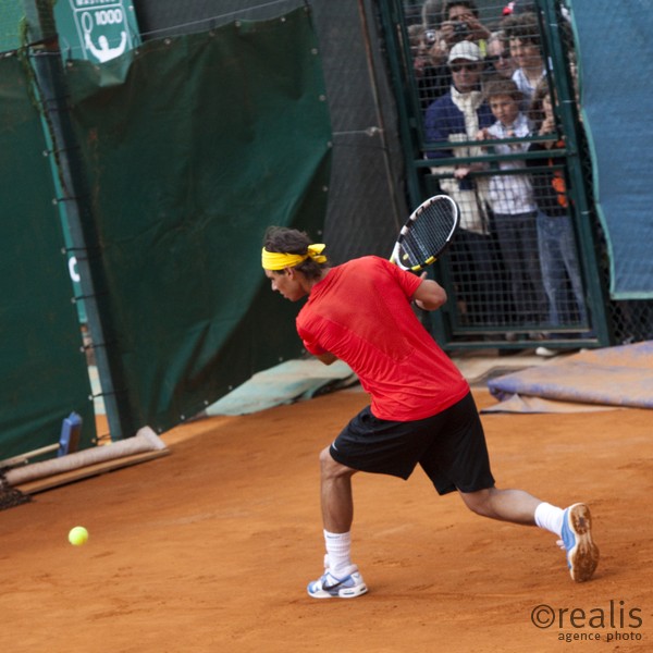 Rafael Nadal à l'entrainement, dimanche 11 avril 2010.
