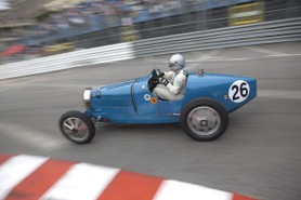 Grand Prix Historique 2010 de Monaco, Samedi 1er Mai, Série A. Voiture N°26 Bessade Paul-Emile sur Bugatti 51 de 1934.