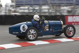 Grand Prix Historique 2010 de Monaco, Samedi 1er Mai, Série A. Voiture N°6 Konig Jürg sur Bugatti 37A de 1926.