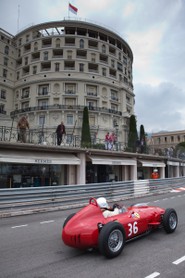 Grand Prix Historique 2010 de Monaco, Dimanche 2 Mai, Série B, voiture n°36, Tony Smith sur ferrari 246 Dino de 1960