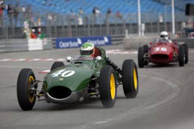 Grand Prix Historique 2010 de Monaco, Samedi 1er Mai, Série B. Voiture N°40 Folch-R Joaquin sur Lotus 16 de 1959.