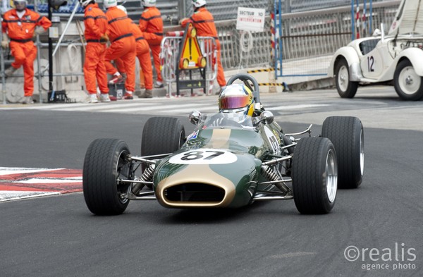 Grand Prix Historique 2010 de Monaco, Samedi 1er Mai, Série D. Voiture N°87 Bosson Leif sur Brabham BT28 de 1969.
