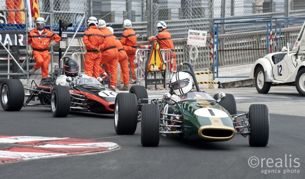 Grand Prix Historique 2010 de Monaco, Samedi 1er Mai, Série D. Voiture N°1 Retzlaff Robert sur brabham BT15 de 1965.
