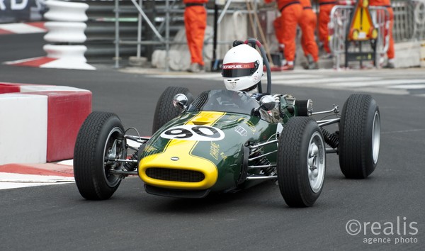 Grand Prix Historique 2010 de Monaco, Samedi 1er Mai, Série D. Voiture N°90 Delea Angelo sur Brabham BT16 de 1965.