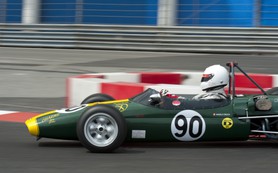 Grand Prix Historique 2010 de Monaco, Samedi 1er Mai, Série D. Voiture N°90 Delea Angelo sur Brabham BT16 de 1965.