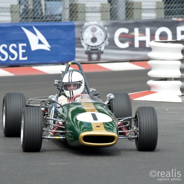 Grand Prix Historique 2010 de Monaco, Samedi 1er Mai, Série D. Voiture N°1 Retzlaff Robert sur brabham BT15 de 1965.