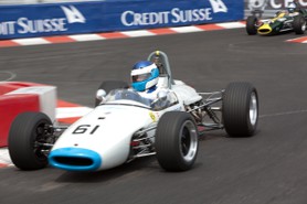 Grand Prix Historique 2010 de Monaco, Samedi 1er Mai, Série D, voitue n° 61, Chris Holland sur Brabham BT21 de 1967