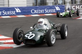 Grand Prix Historique 2010 de Monaco, Samedi 1er Mai, Série E. Voiture N°20 Bailey Marshall sur JBW-Maserati F1 de 1959.