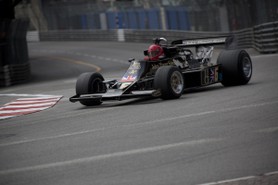 Grand Prix Historique 2010 de Monaco, Samedi 1er Mai, Série G. Voiture N°6 Bindels Nico sur Lotus 77 de 1976.