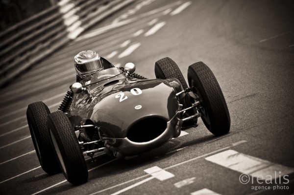 Voitures de Grand Prix à Moteur avant (1947-1960) - Voiture N°20, Classe 4, Folch-R Joaquin, Nat. E, Lotus, Model 16, 1959