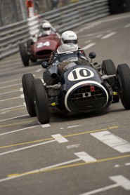 Voitures de Grand Prix à Moteur avant (1947-1960) - Voiture N°10, Classe 3, Van Der Kroft Adrien, Nat.NL, Connaught, Model A Type, 1952