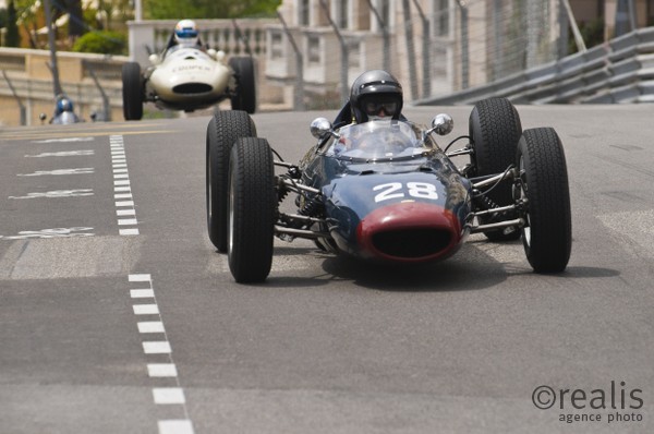 Voitures de Grand Prix à Moteur arrière (1954-1965) - Voiture N°28, Classe 4, Clark John, Nat.USA, Lola, Model Mk4, 1962