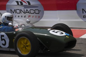 Voitures de Grand Prix à Moteur arrière (1954-1965) - Voiture N°5, Classe 2, Mann Christopher, Nat. GB, Lotus, Model 18, 1960