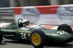 Voitures de Grand Prix à Moteur arrière (1954-1965) - Voiture N°24, Classe 4, Sytner Frank, Nat. MC, Lotus, Model 24, 1962