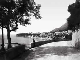 Monte-Carlo, depuis la route de Menton, vers 1890.