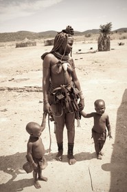 Uapupyarisa - Village Herero d'Okorosave - Namibie