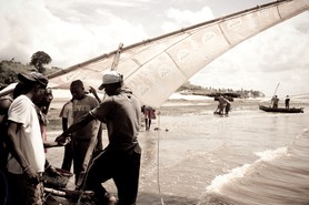 Arrivée des pêcheurs - Plage de Pemba - Mozambique - Février 2010