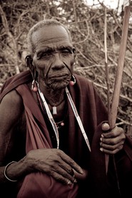 Palanda Mbassa, oncle de Tareto - Engikaret - Village Massaï - Nord Tanzania