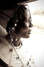 Majuma, la soeur de Tareto - Engikaret - Village Massaï - Nord Tanzania
